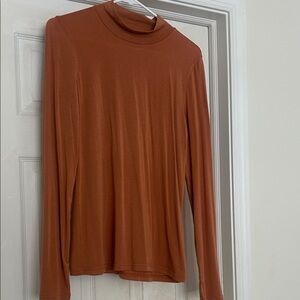 Women's Rust Long Sleeve Top